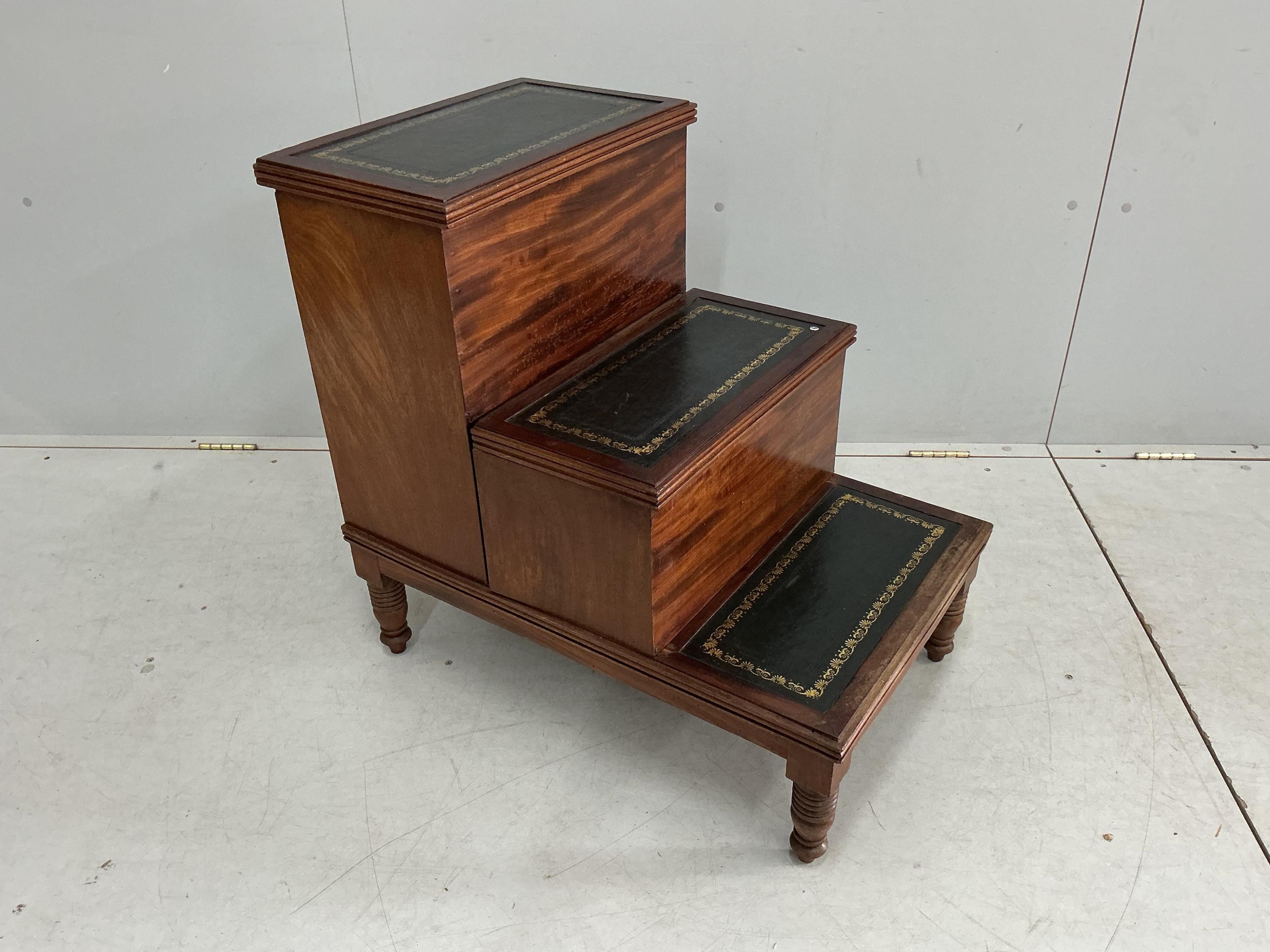 A Regency mahogany step commode, width 48cm, depth 73cm, height 73cm